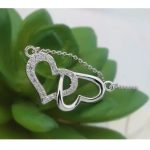  Ineinander verschlungene Doppelherz-Halskette, Rhodium