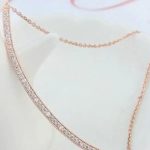  Geschwungene Halskette mit Anhänger, Roségold, Roségold