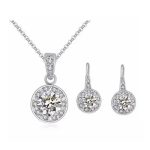  Schmuckset im klassischen Stil