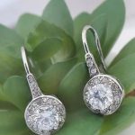  Schmuckset im klassischen Stil