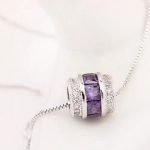  Halskette mit Perlenanhänger, Amethyst