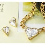 Herz-Schmuckset, weiß, verziert mit Swarovski-Kristallen