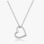 Silberne Halskette mit Herzanhänger