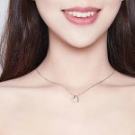 Silberne Halskette mit Herzanhänger