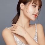 Ezüst karkötő szívekkel