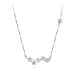 Silberne Halskette mit Sternanhänger