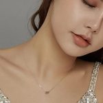 Silberner Halskettenring mit Anhänger