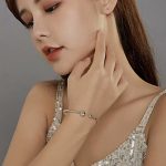 Ezüst karperec, nyitott