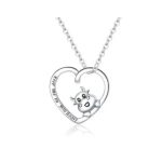 Silberne Halskette mit Bocis-Anhänger