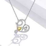 Silberne Halskette, wahre Liebe