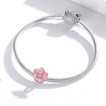 Silberanhänger mit rosa Blume