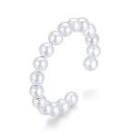 Silberner Ring/Ohrringe mit Perlen