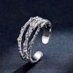 Silberring, Spirale, mit farbigem Kristall