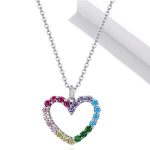 Silberne Halskette mit Regenbogenherz