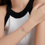 Silberarmband mit Regenbogenherz