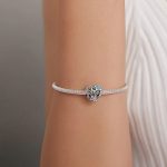 Silberanhänger, Blumen-Schmetterling