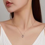 Silberne Halskette mit Anker