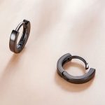  Silberohrringe, schwarz