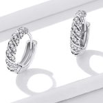 Silberne Creolen mit Kristall