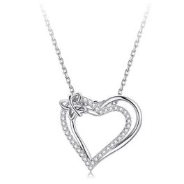 Silberne Halskette mit Herz und Schmetterling