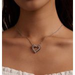 Silberne Halskette mit Doppelherz und Schmetterlingsanhänger