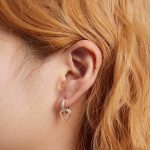 Ezüst fülbevaló, szív