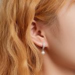 Silberohrringe mit Perlen