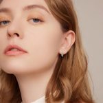 Silberohrringe, geflochten