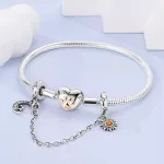 Silberanhänger mit Sicherheitskette, Sonne und Mond