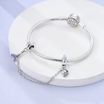 Silberanhänger mit Sicherheitskette, Einhorn