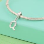 Silberanhänger, Buchstabe Q