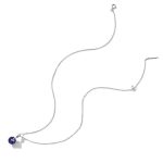 Silberne Halskette mit Lapislazuli-Anhänger