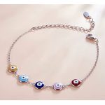 Ezüst karkötő, őrző szemek