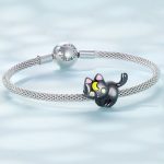 Silberanhänger, schwarze Katze