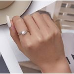 Silberner Damenring, herzförmig, mit Perlen, Größe 6