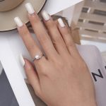 Silberner Damenring, herzförmig, mit Perlen, Größe 6