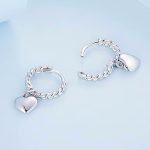 Ezüst fülbevaló, szív