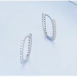 Ezüst fülbevaló, négyzet alakú, opál kék