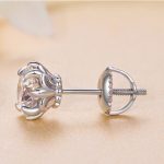 Silberohrringe mit Moissanit-Kristall, steckbar