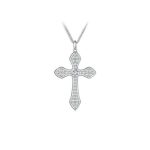 Silberne Halskette mit Kreuzanhänger