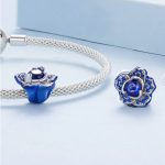 Silberanhänger, blaue Rose