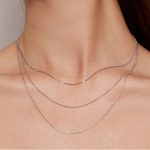 Silberne Halskette, dreifach