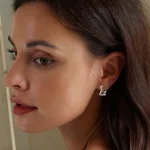 Silberohrringe, Herz mit Schlange