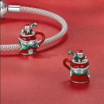 Silberner Anhänger, Weihnachtsbecher