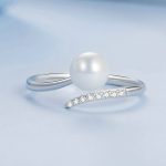 Silberring mit Perlen