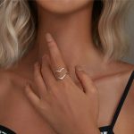 Silberring, V-förmig