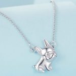 Silberne Halskette mit Bulldoggen-Anhänger