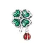 Silberanhänger mit Kleeblatt-Marienkäfer