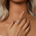 Ezüst gyűrű moissanitkristállyal