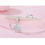 Ezüst charm, szív masnival